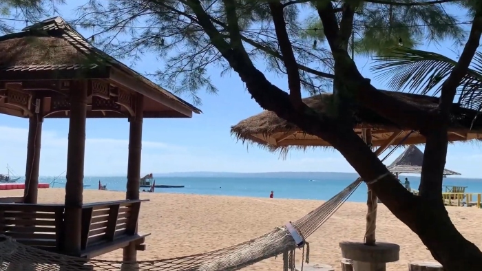 10 Pantai di Madura yang Cantik, Enggak Kalah Sama Bali