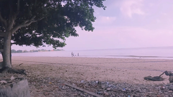 10 Pantai di Madura yang Cantik, Enggak Kalah Sama Bali