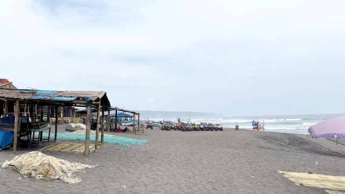 10 Rekomendasi Pantai Pasir Putih di Jogja yang Indah