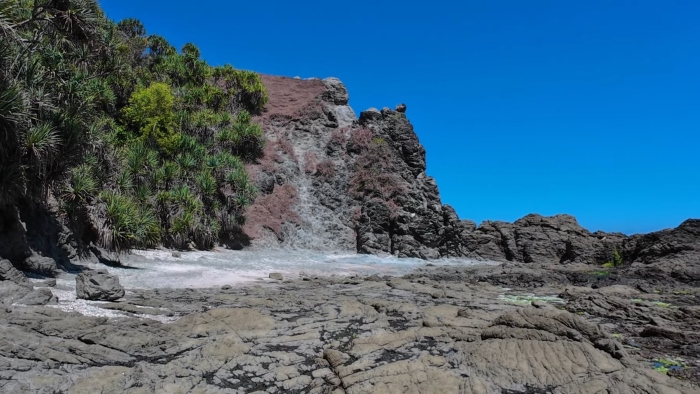 10 Rekomendasi Pantai Pasir Putih di Jogja yang Indah