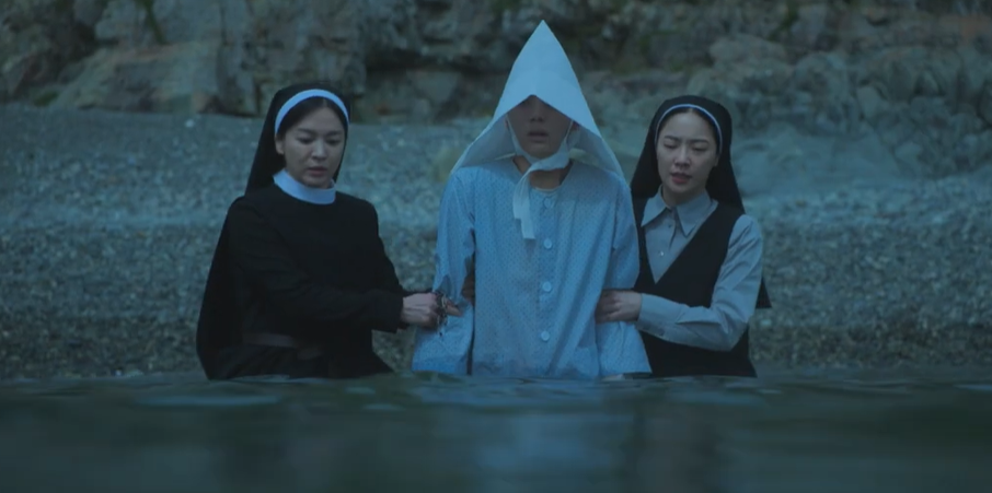 Masih Ragu Mau Nonton Dark Nuns? Coba Baca Dulu Sinopsis Film yang Satu Ini, Deh!