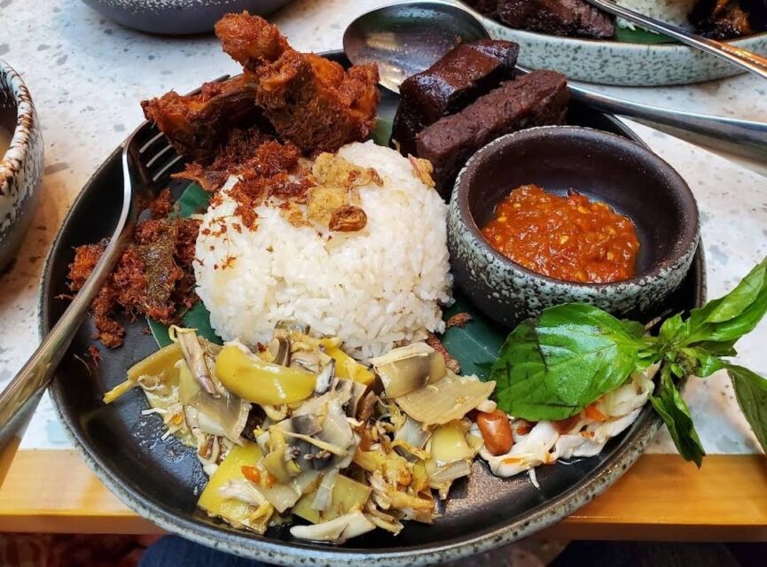 7 Makanan Khas Cianjur Ini Wajib Masuk Rencana Kulineran Kamu!