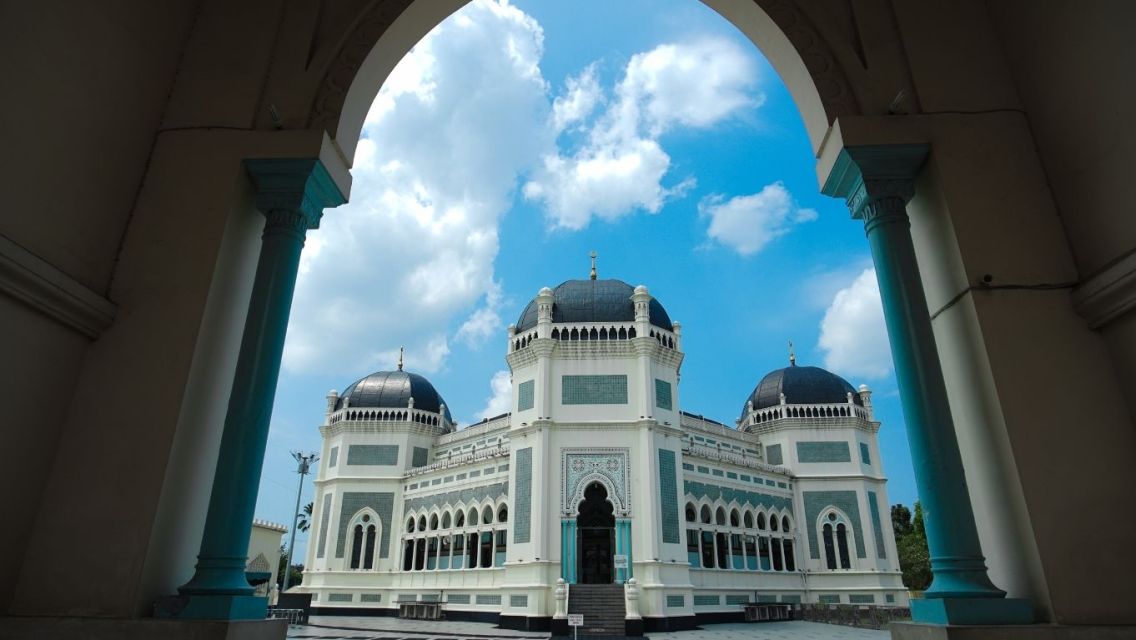 10 Tempat Wisata Hits di Medan yang Bisa Kamu Kunjungi saat Weekend!