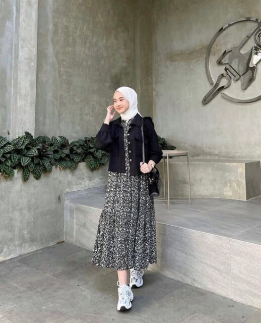 8 Ide Outfit Bukber Hijab Simple dan Elegan, Bikin Penampilan Kamu Lebih Fresh!